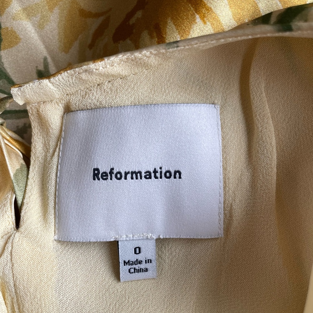 NEW Reformation Anaiis Long Backless Silk Dress Honeyglow Yellow Floral | US 0 - Picture 10 of 15